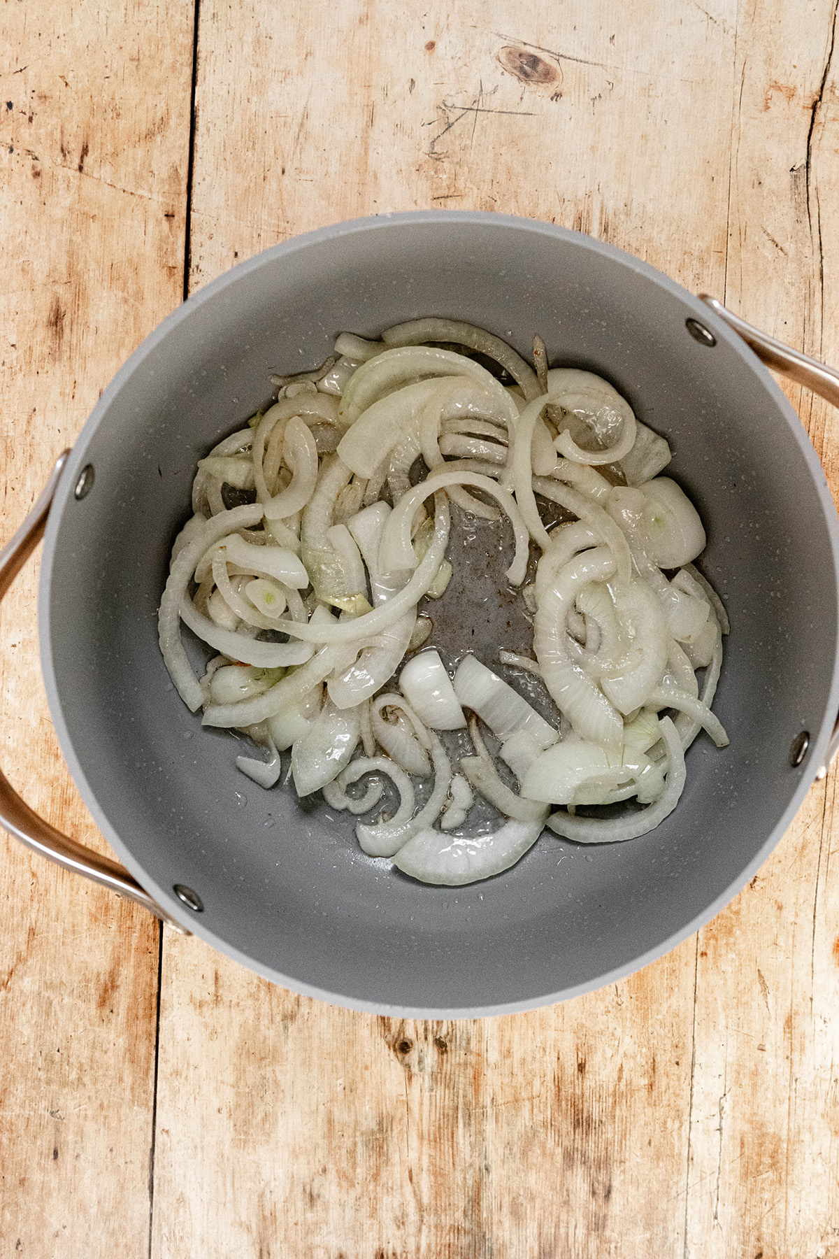 onions in a pot